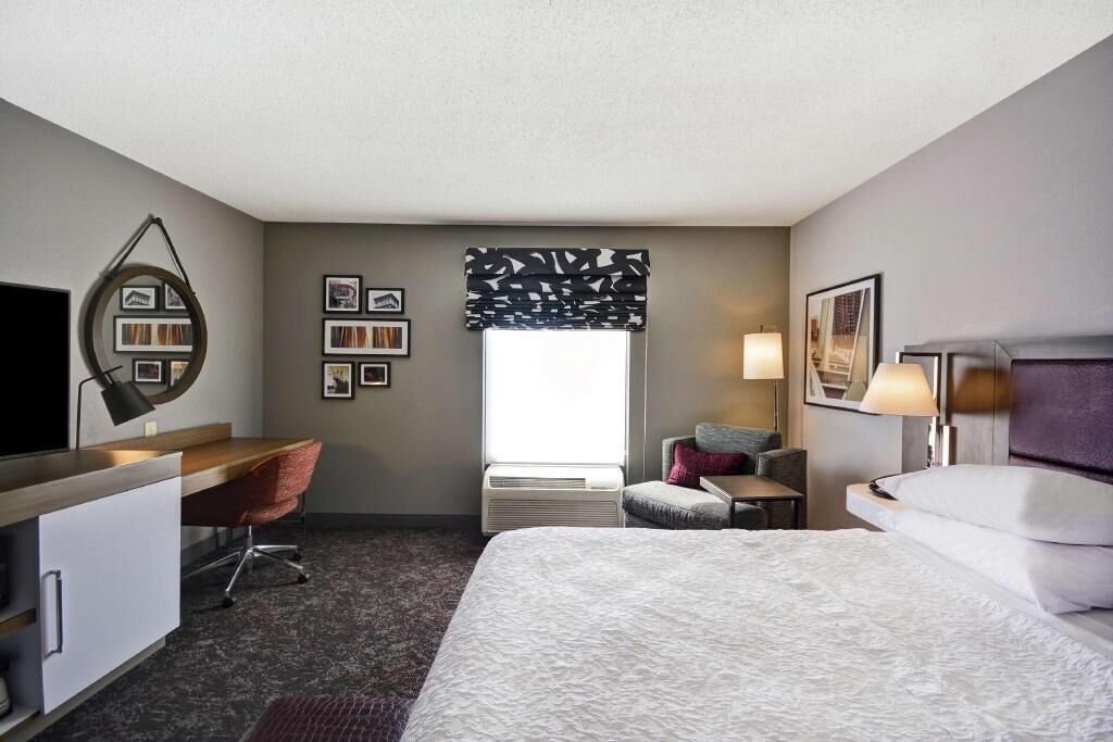 Premium bedding, down comforters, desk, blackout drapes