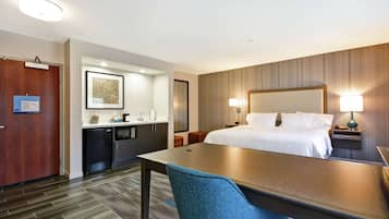 Grand studio non-fumeurs, trĂšs grand lit