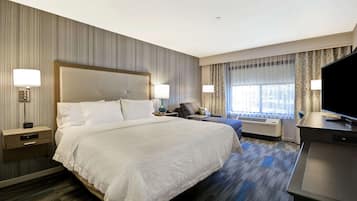 Premium bedding, in-room safe, desk, blackout drapes