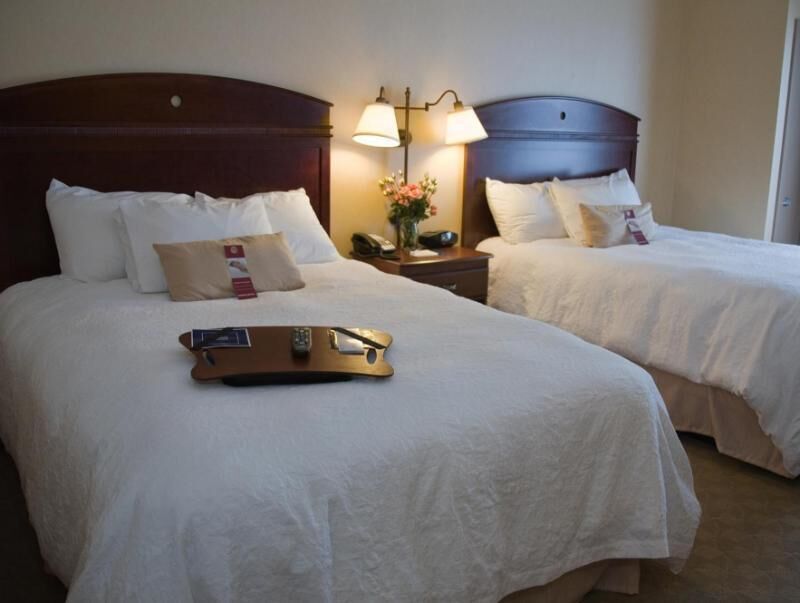 Hypo-allergenic bedding, iron/ironing board, free WiFi, bed sheets