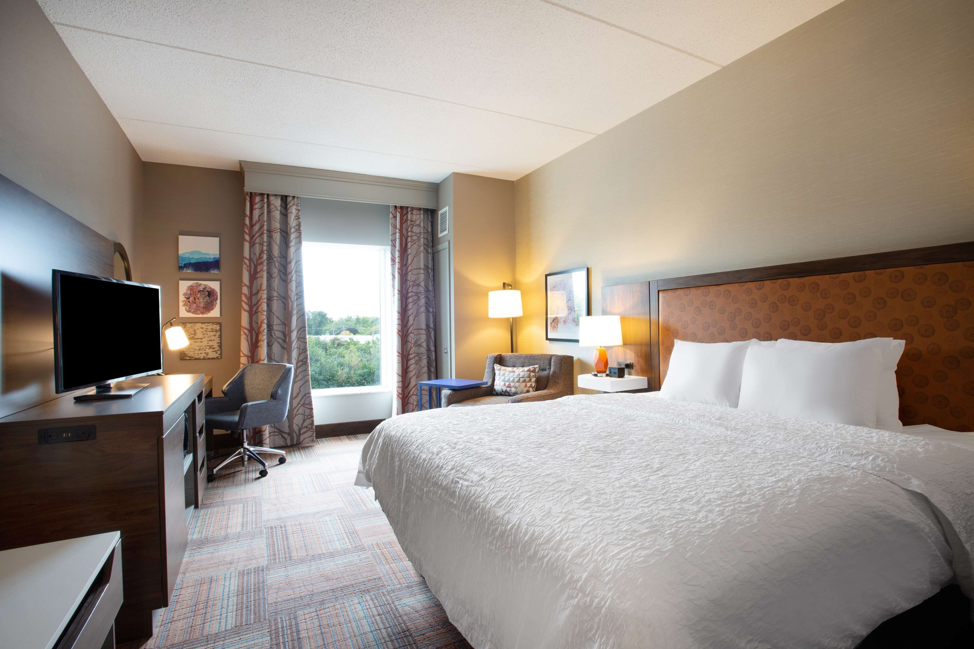 hypo-allergenic bedding, iron/ironing board, free wifi, bed sheets