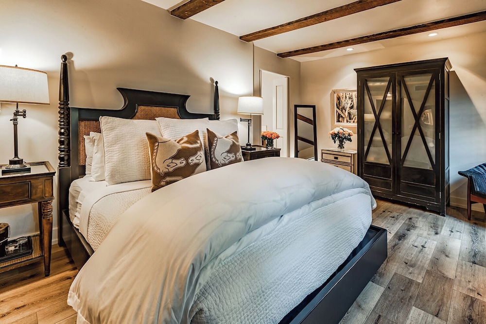 Hotel Cheval by null