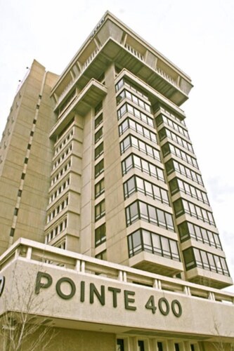 Pointe 400 by ExecuStay
