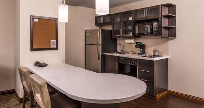 Candlewood Suites Kansas City Speedway by IHG