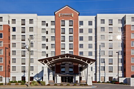 Staybridge Suites Indianapolis Downtown Convention Center, an IHG Hotel - Image 3