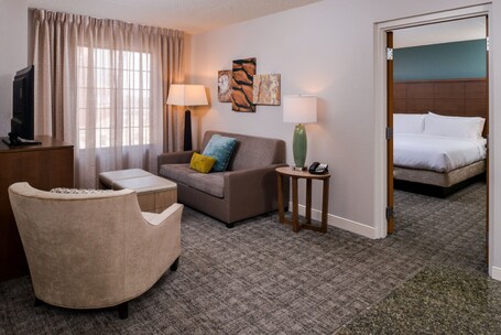 Staybridge Suites Indianapolis Downtown Convention Center, an IHG Hotel - Image 29