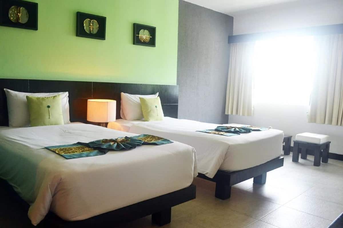 Standard Twin Studio | Premium bedding, pillowtop beds, minibar, in-room safe