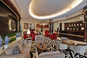 Lobby - Grand Millennium Dubai (Dubai)