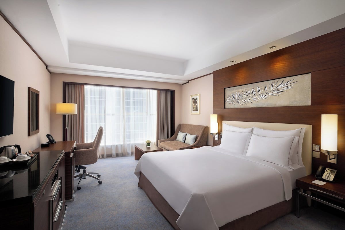 Superior Room, 1 King Bed