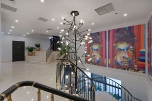 Lobby - Riviera House (Kyiv)