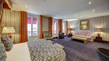 Suite Junior | Literie de qualité supérieure, minibar, coffres-forts dans les chambres