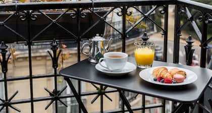 Chalgrin Boutique Hotel