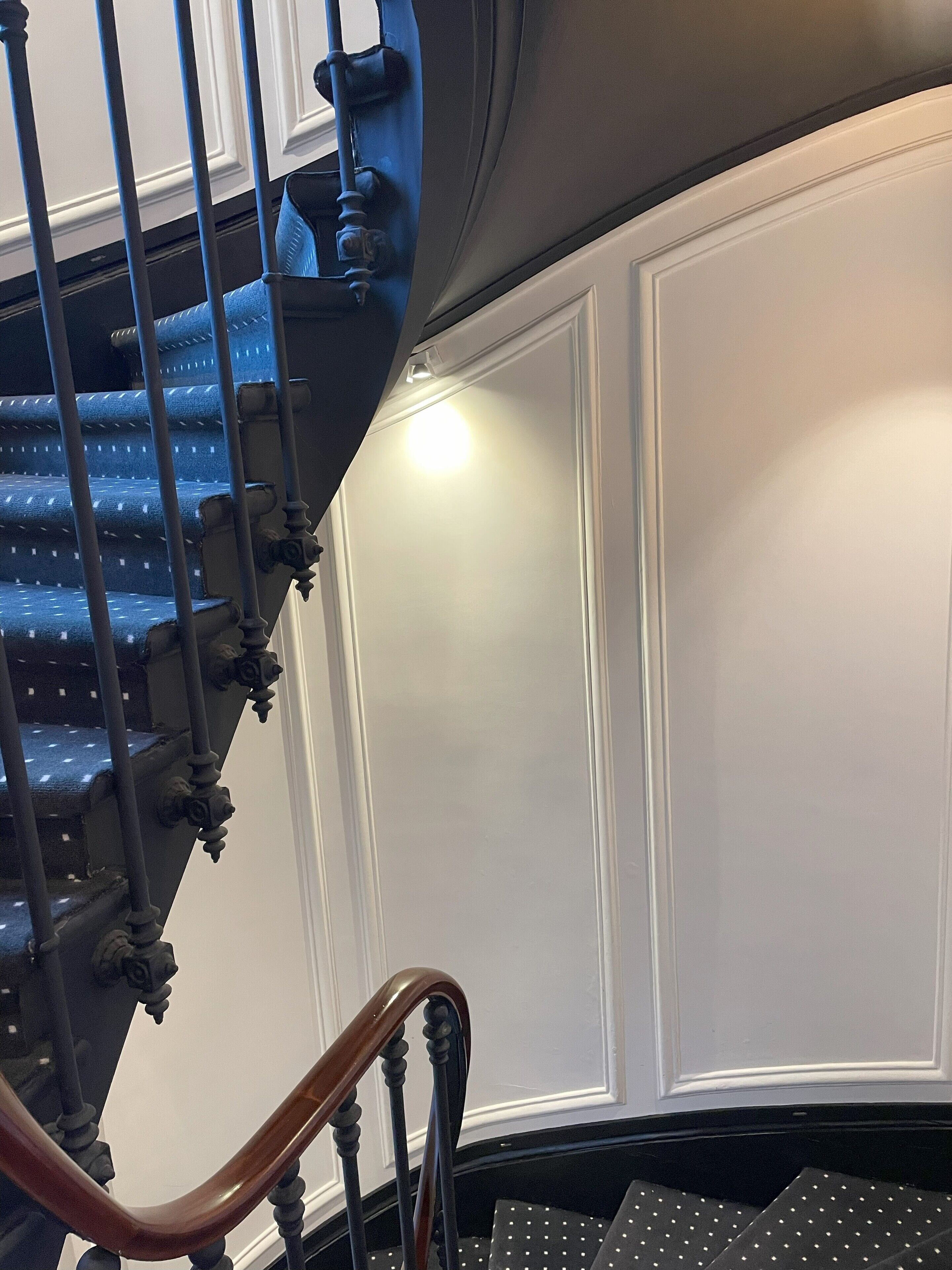 Photo - Chalgrin Boutique Hotel