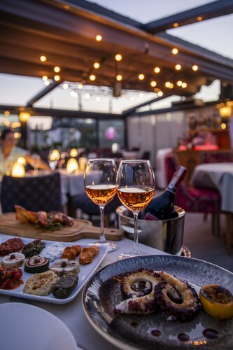 Tria Hotel - Special Class