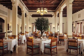 Breakfast, lunch and dinner served - Al Maha, A Luxury Collection Desert Resort & Spa, Dubai (Murqquab)