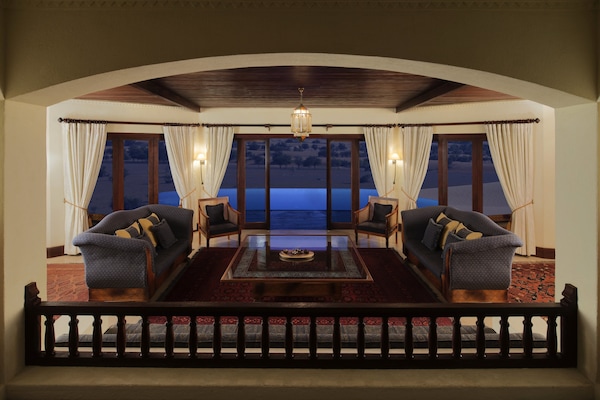 Cadar Frette Itali, peralatan tempat tidur premium, bar mini