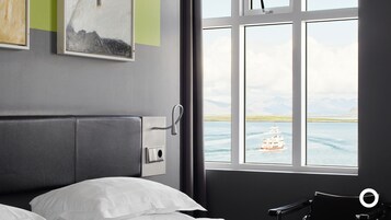 Beach/ocean view