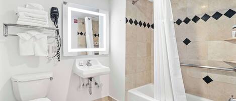 Room, 1 King Bed, Accessible | Bathroom | Combined shower/bathtub, designer toiletries, hair dryer, towels