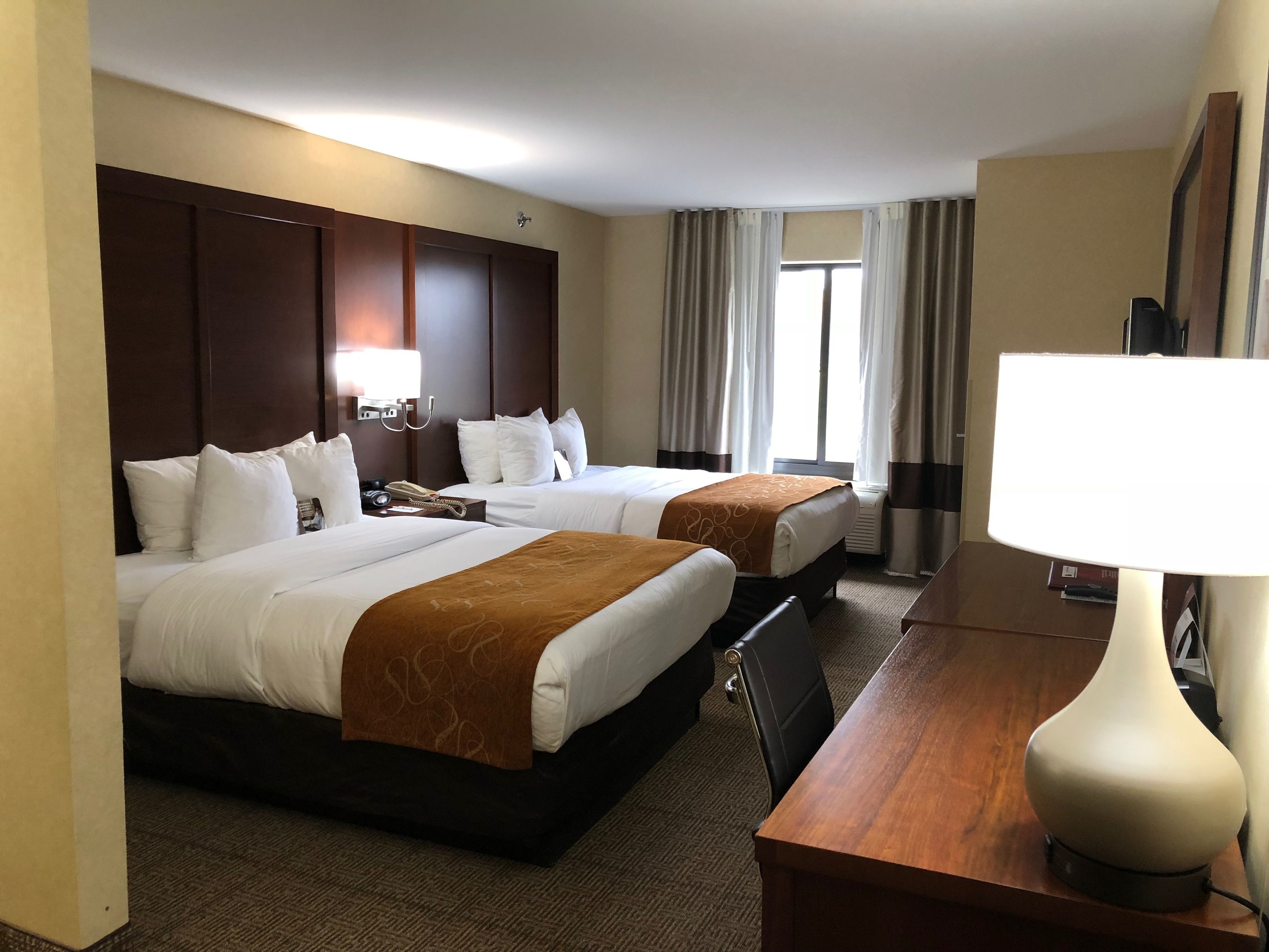 suite, non smoking | in-room safe, desk, iron/ironing board, free cots/infant beds