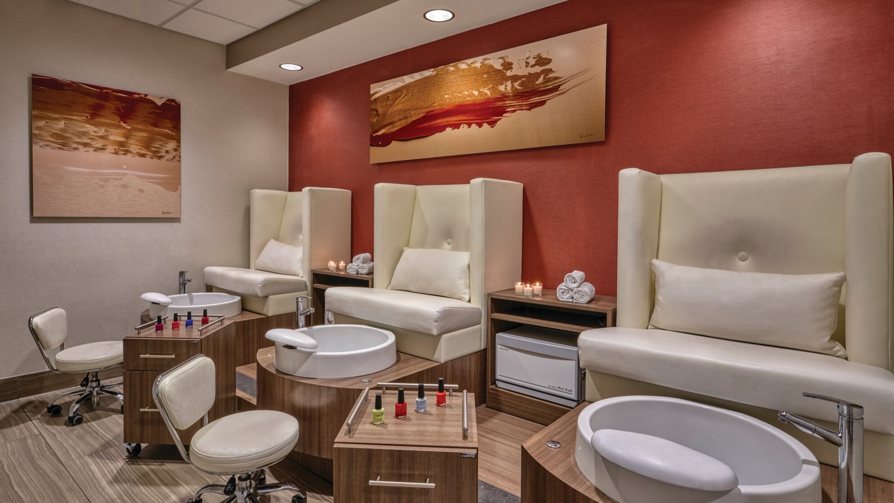 Espace de soins pour les couples, sauna, massages des tissus profonds