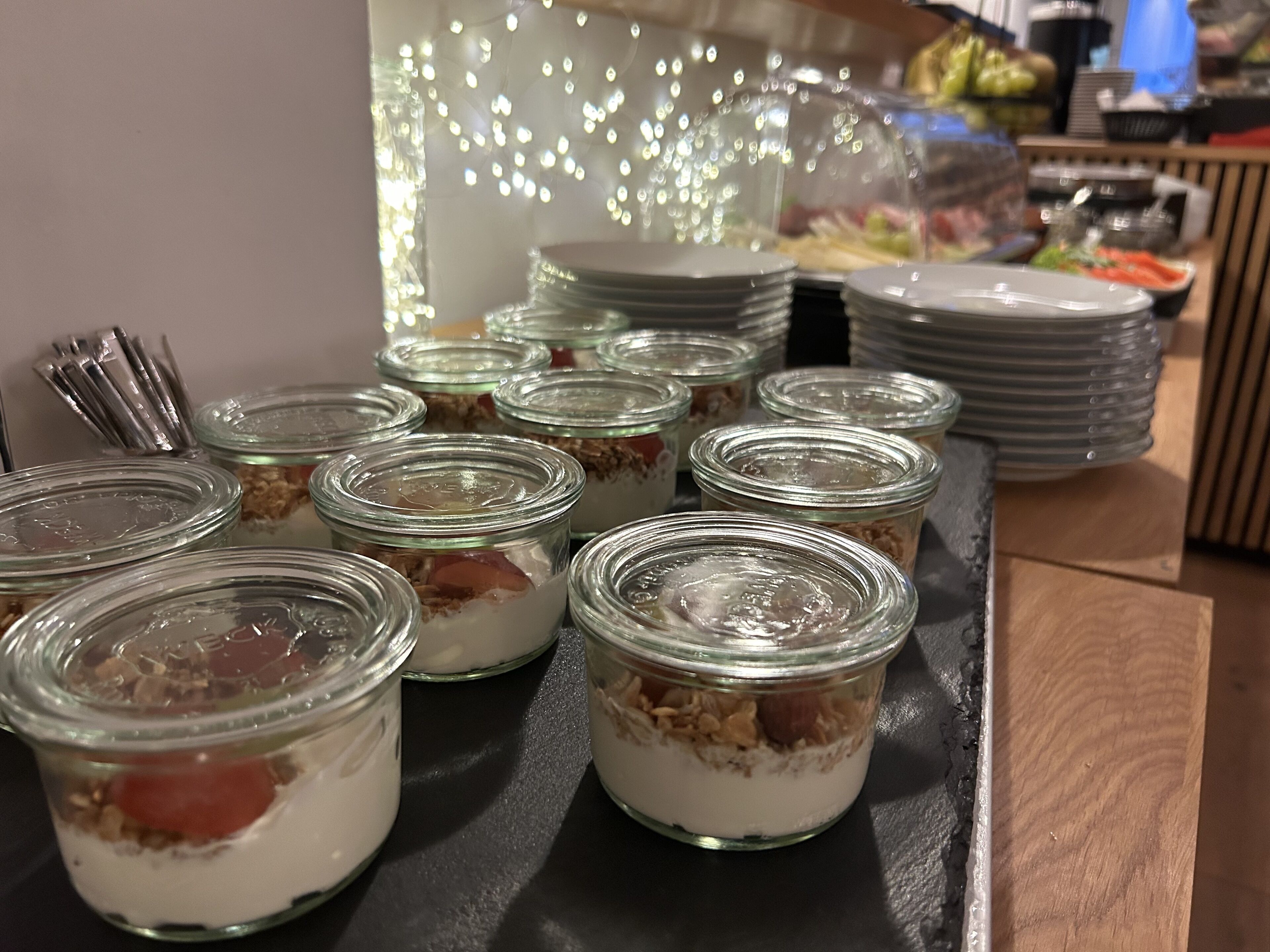 daily buffet breakfast (eur 18 per person)