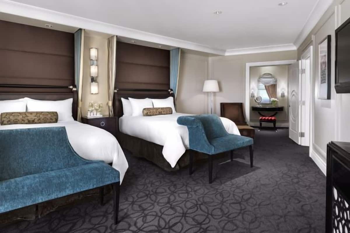 Ropa de cama de alta calidad y minibar