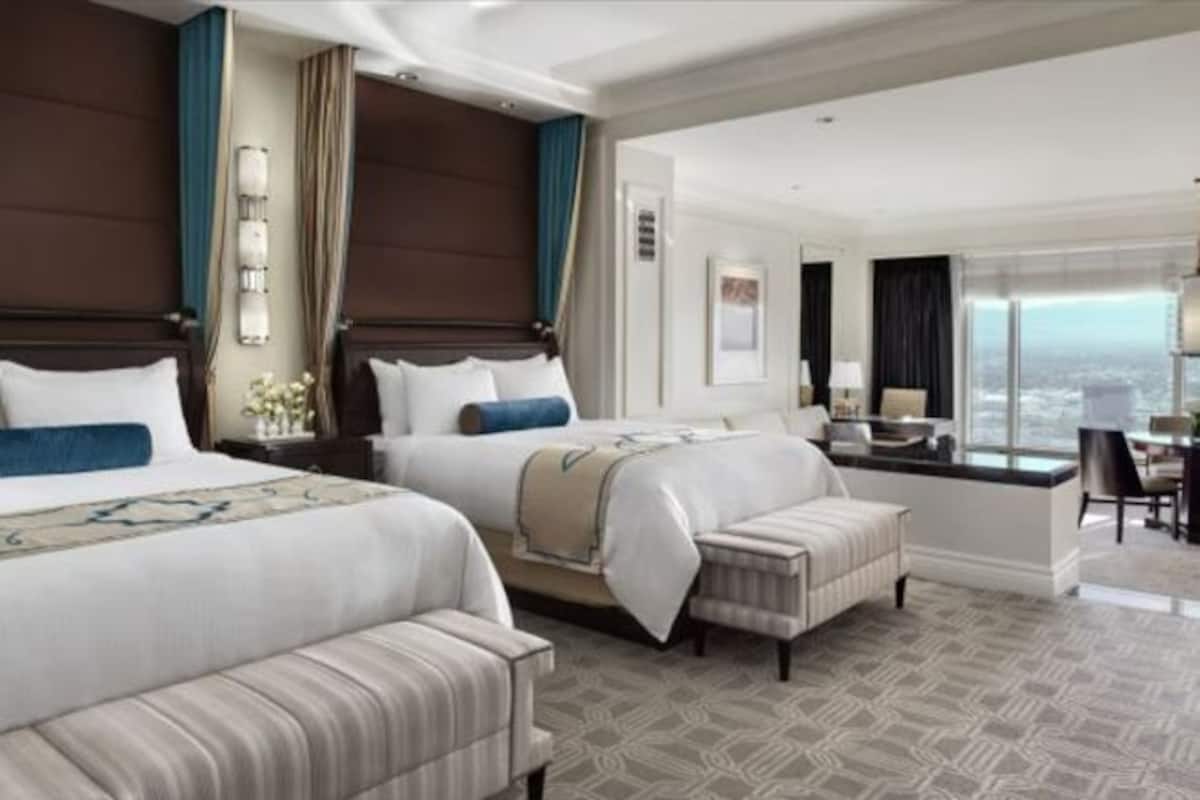 Ropa de cama de alta calidad y minibar