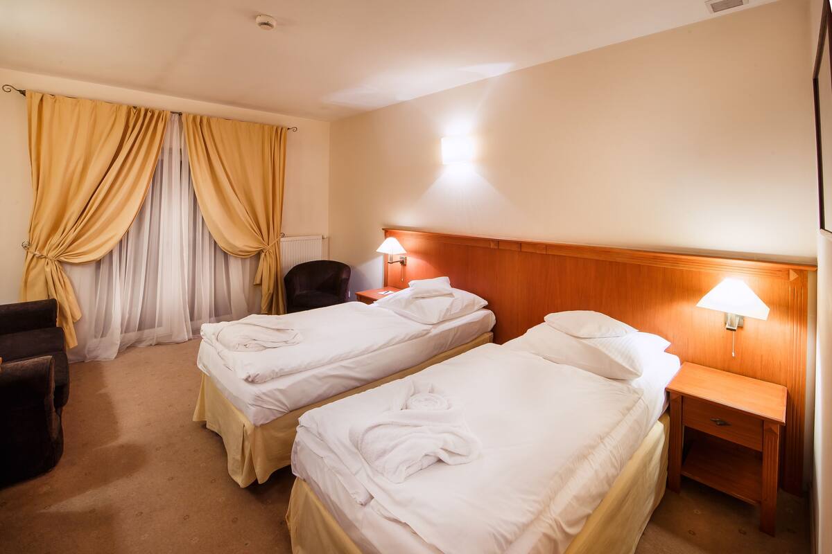 double or twin room | hypo-allergenic bedding, in-room safe, desk, soundproofing