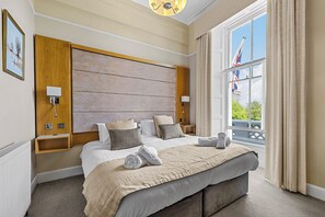 Superking/Twin Room | 办公桌、遮光窗帘、熨斗/熨板、免费 WiFi