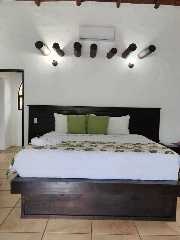 Presidential-Villa | Daunenbettdecken, Pillowtop-Betten, Zimmersafe, individuell dekoriert