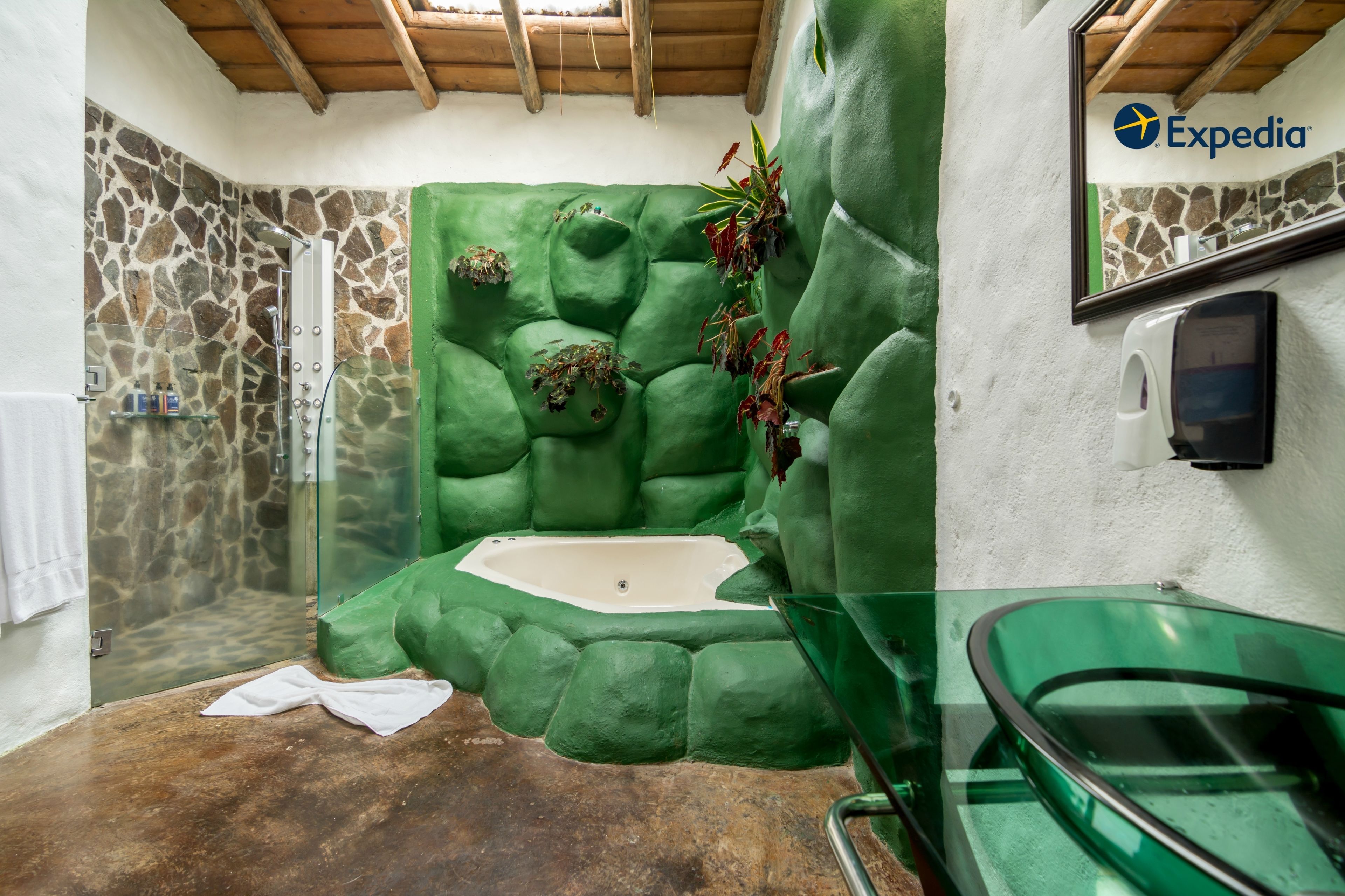 villa garabito | bathroom | shower, rainfall showerhead, eco-friendly toiletries, hair dryer