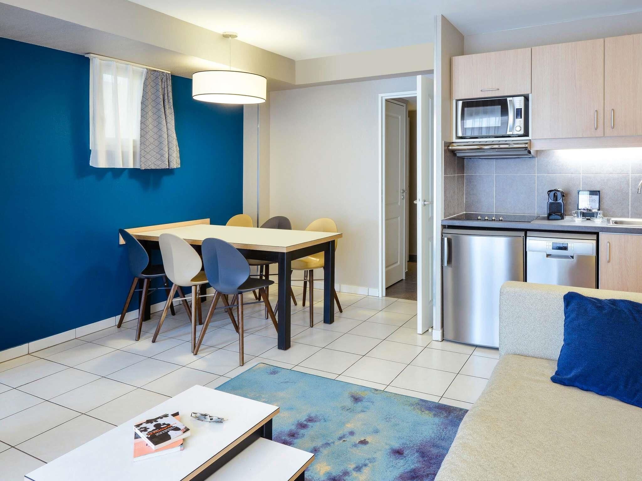 Appartamento, 2 camere da letto (5-6 People) | Una cassaforte in camera, una scrivania, postazione laptop
