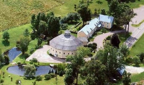 The Inn at Round Barn Farm