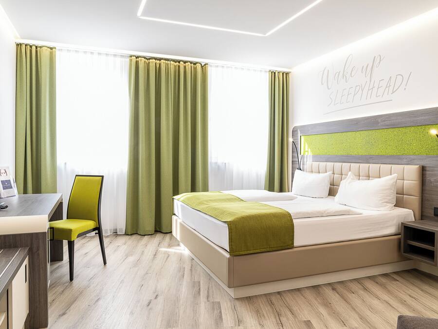 Superior Double Room | Pillowtop beds, in-room safe, desk, soundproofing