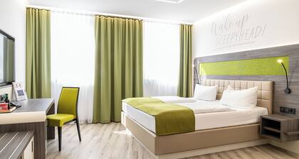 CHRIZZ Rooms
