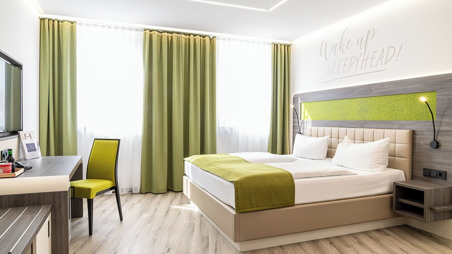 CHRIZZ Rooms