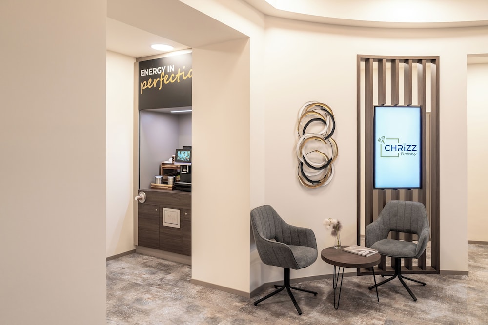 Chrizz Rooms by null