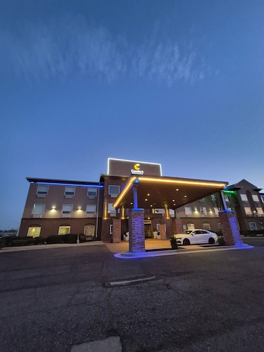Comfort Inn & Suites Miami - Route 66