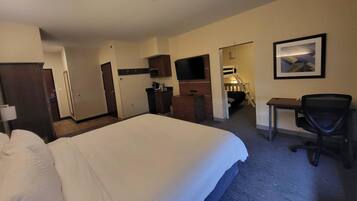 Standard Room, Multiple Beds, Non Smoking | Premium bedding, in-room safe, desk, laptop workspace