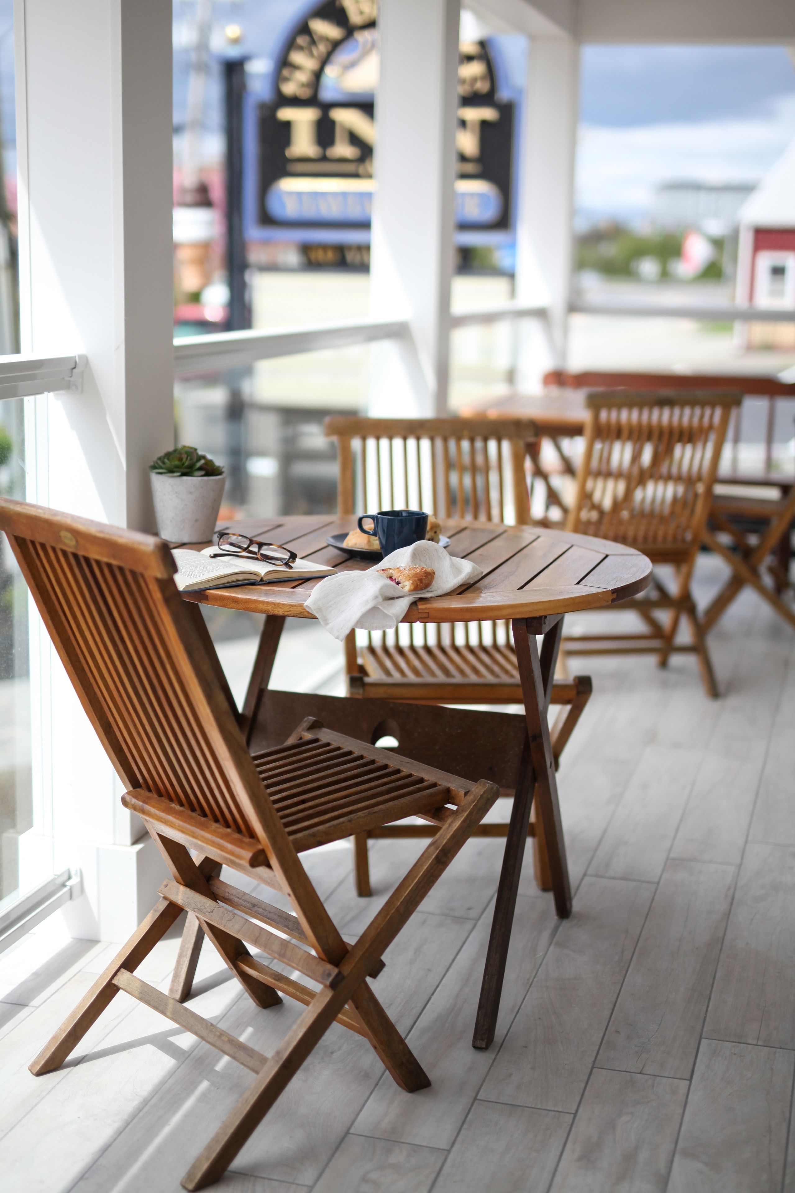 Cafe
