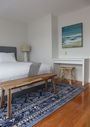 Ropa de cama hipoalergénica, decoración personalizada y escritorio