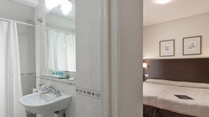Unclassified image, 4 of 19, button - Concorde Hotel (Buenos Aires)