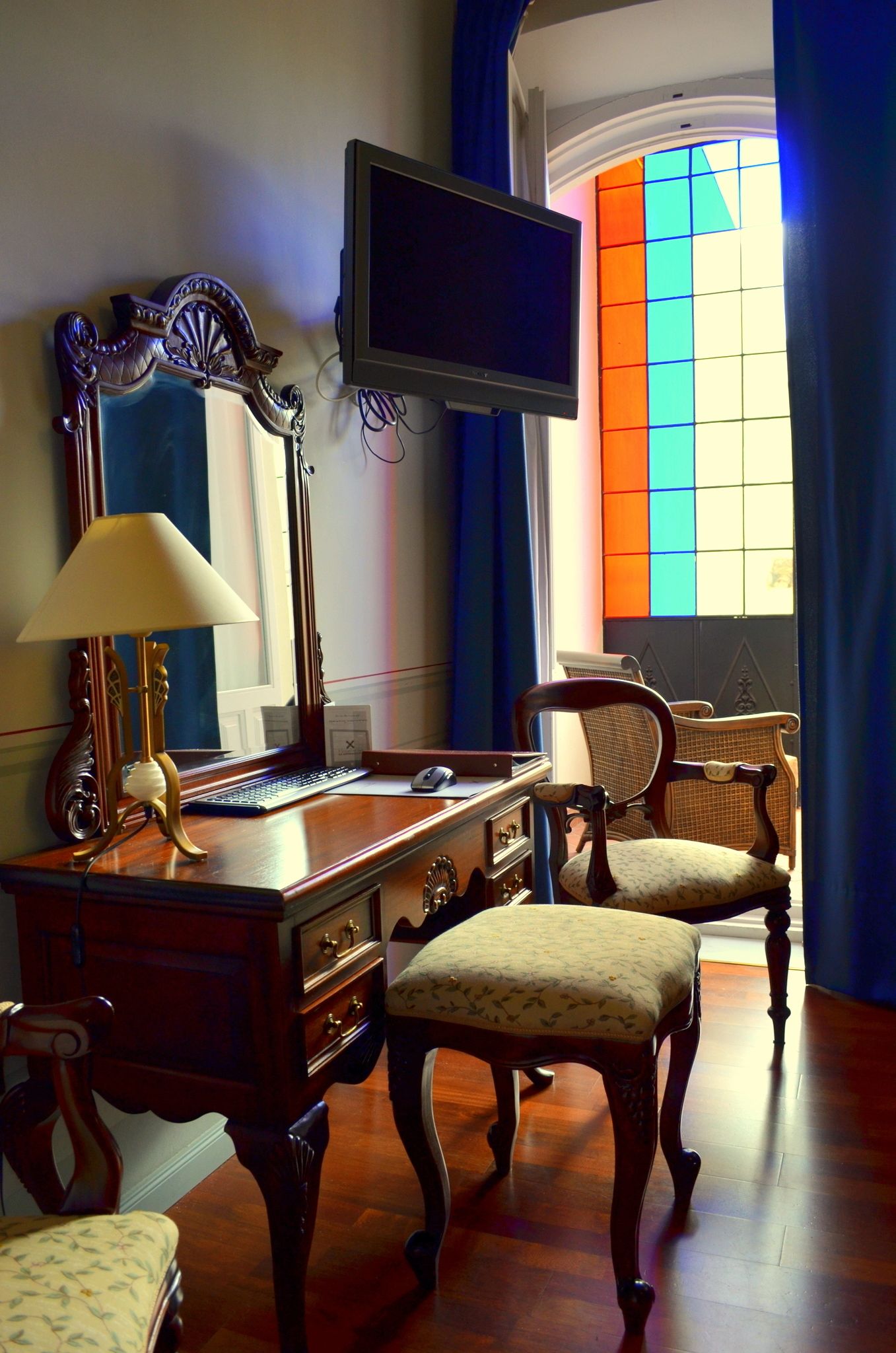 minibar, in-room safe, desk, soundproofing