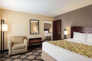 Suite, Multiple Beds, Non Smoking (One-Bedroom Suite) | Egyptian cotton sheets, premium bedding, down comforters, in-room safe - Baymont by Wyndham Wichita Falls (Wichita Falls)