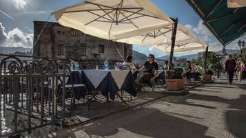 Restaurante al aire libre