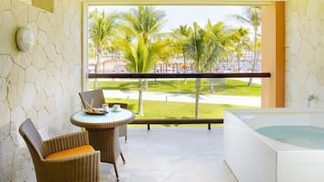 Suite Junior (Ocean Front Premium level) | Vue de la chambre