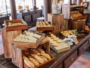 Se sirven desayunos, almuerzos y cenas