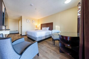 Habitación, 1 cama King size, para no fumadores | Escritorio, wifi gratis y ropa de cama 