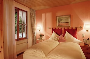 Economy Room (French Bed - 1.40m, quiet area)
