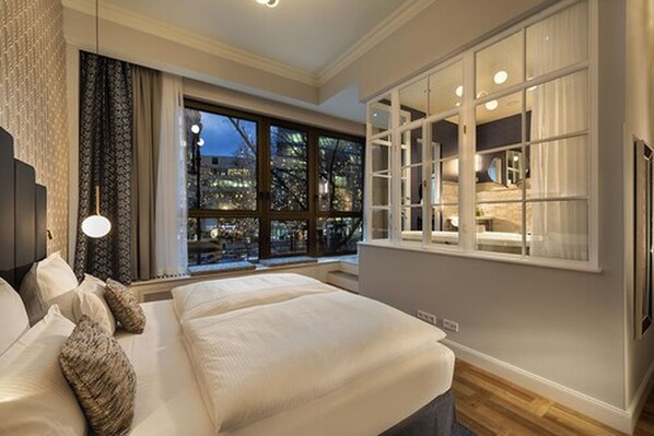 Deluxe Double or Twin Room | View from room